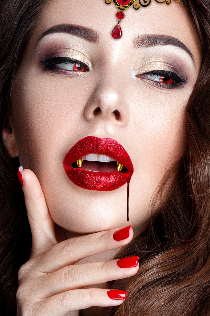 Gold Fangs