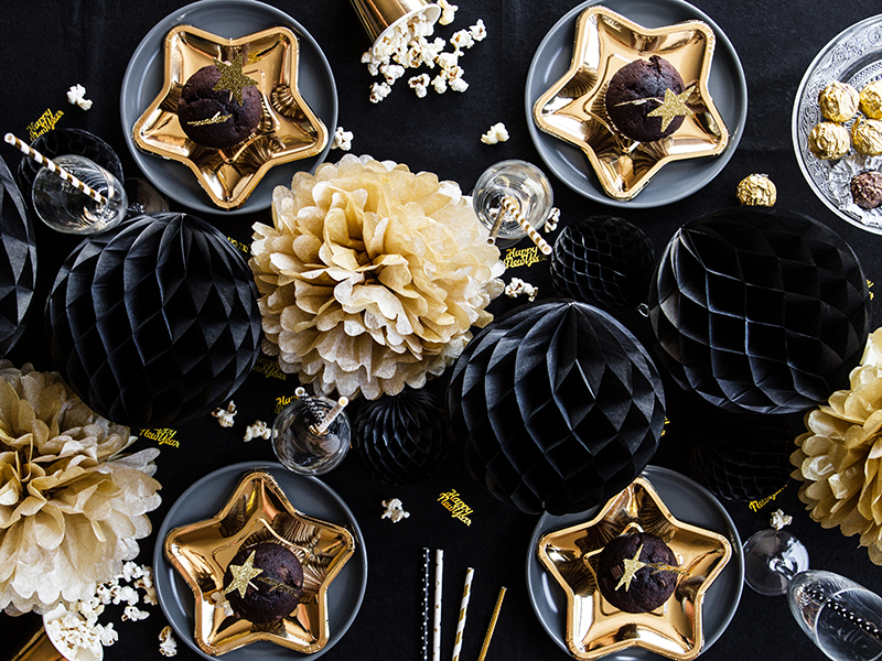 Paper Plates Star, Gold, 18cm (1 pkt / 6 pc.)