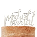 Wooden Just Married Cake Topper – 12.5cm x 14cm