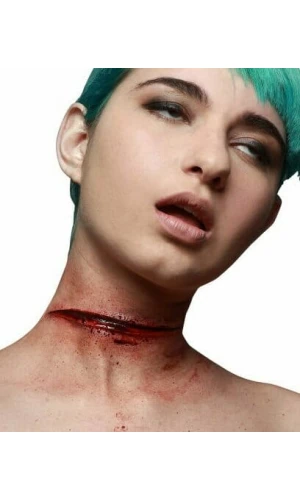 Latex Neck Scar