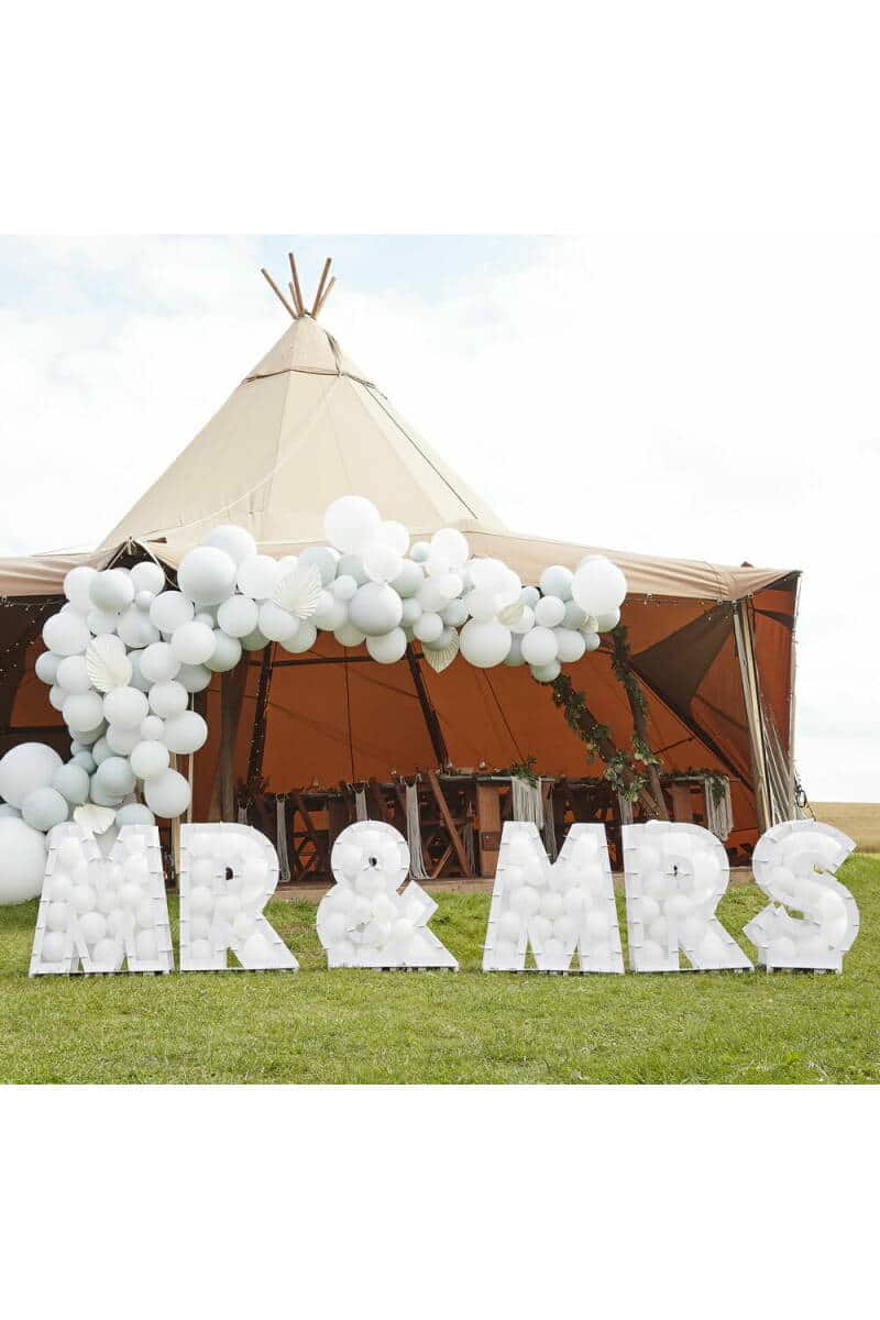 Mr & Mrs Balloon Mosaic Stand