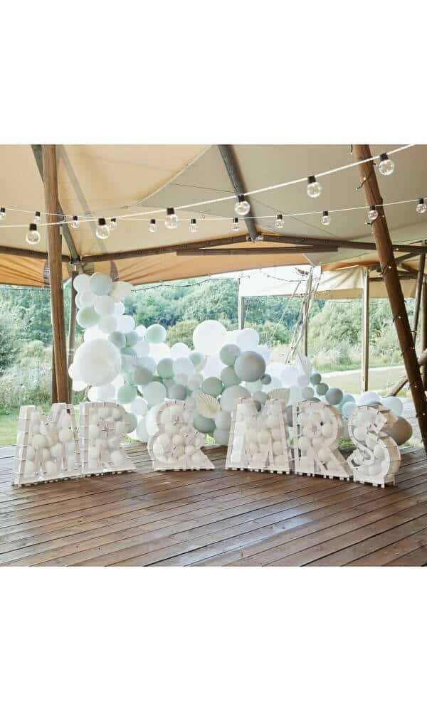 Mr & Mrs Balloon Mosaic Stand