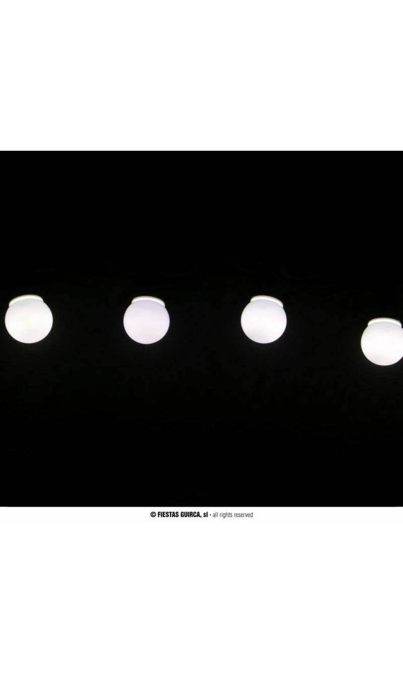 Garland 4.5mt with 10 x White Bulbs IP44 (Indoor / Outdoor)