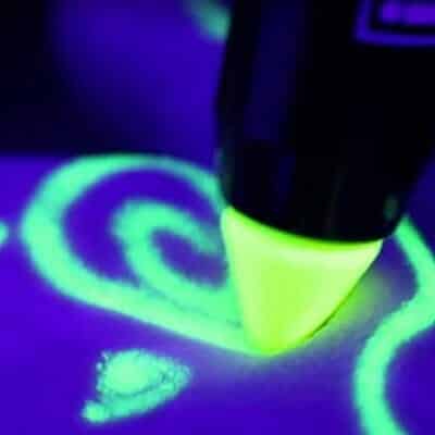 Paint Glow UV Paint Liner