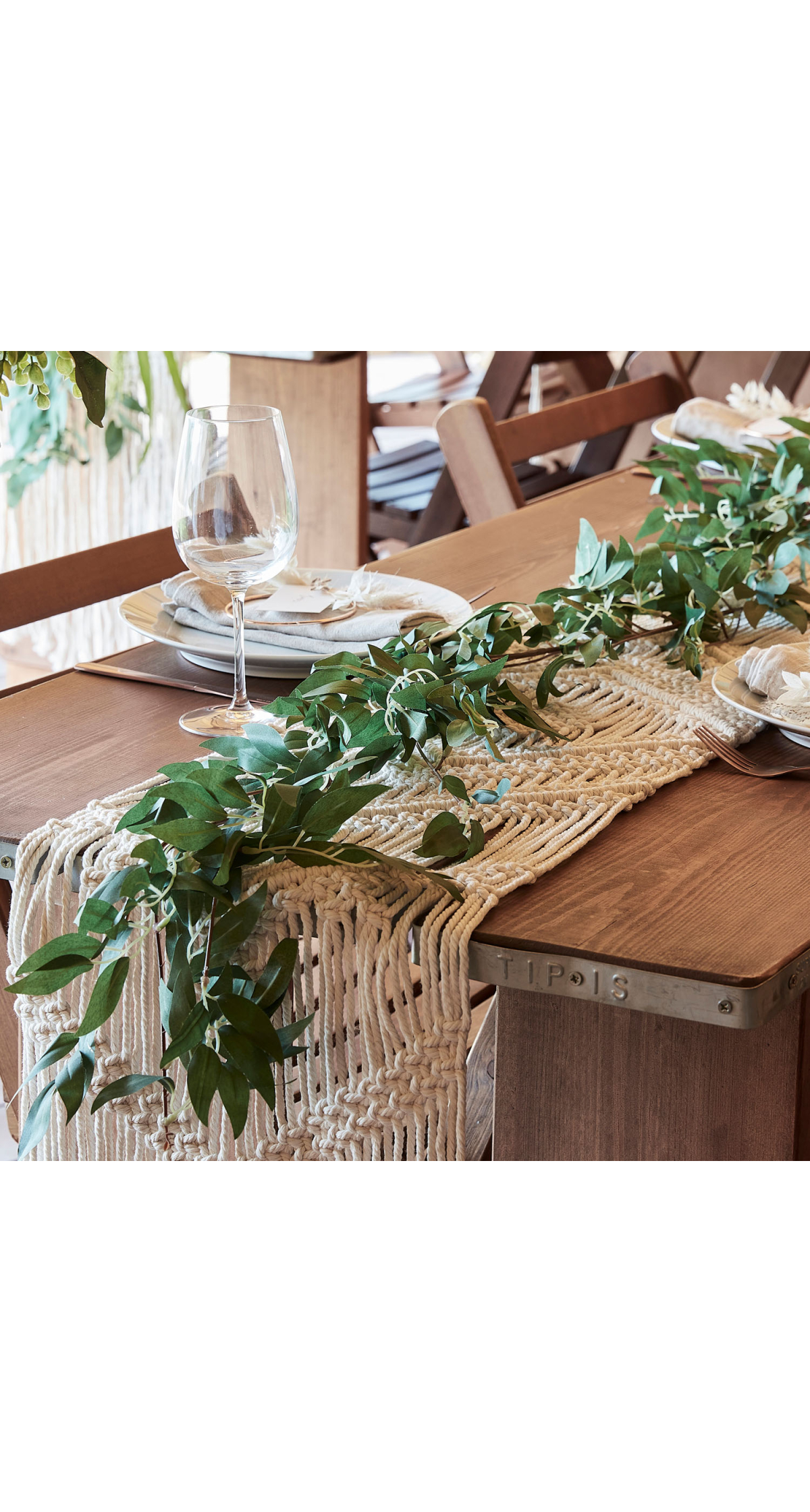 Green Ruscus Foliage Artificial Garland - 1.8m
