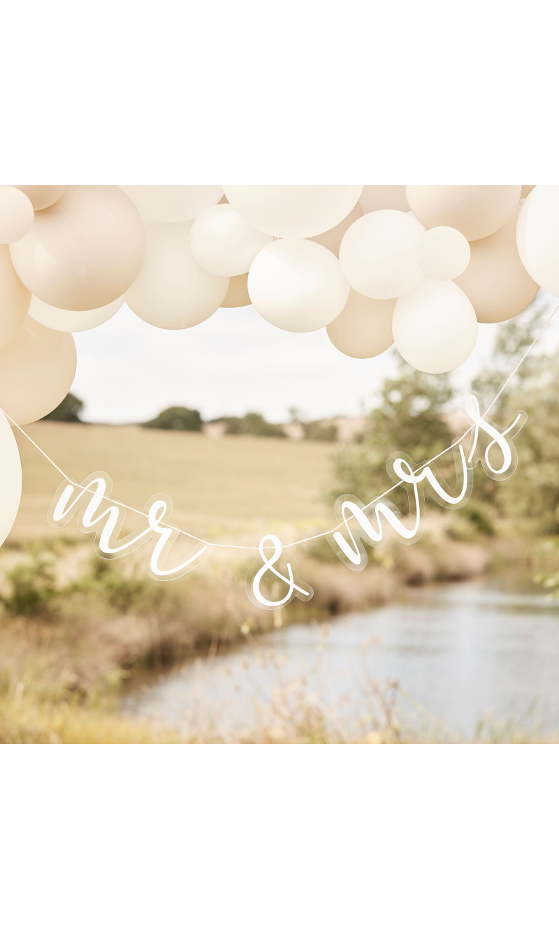 Mr & Mrs Acrylic Wedding Bunting 16cm x 2m