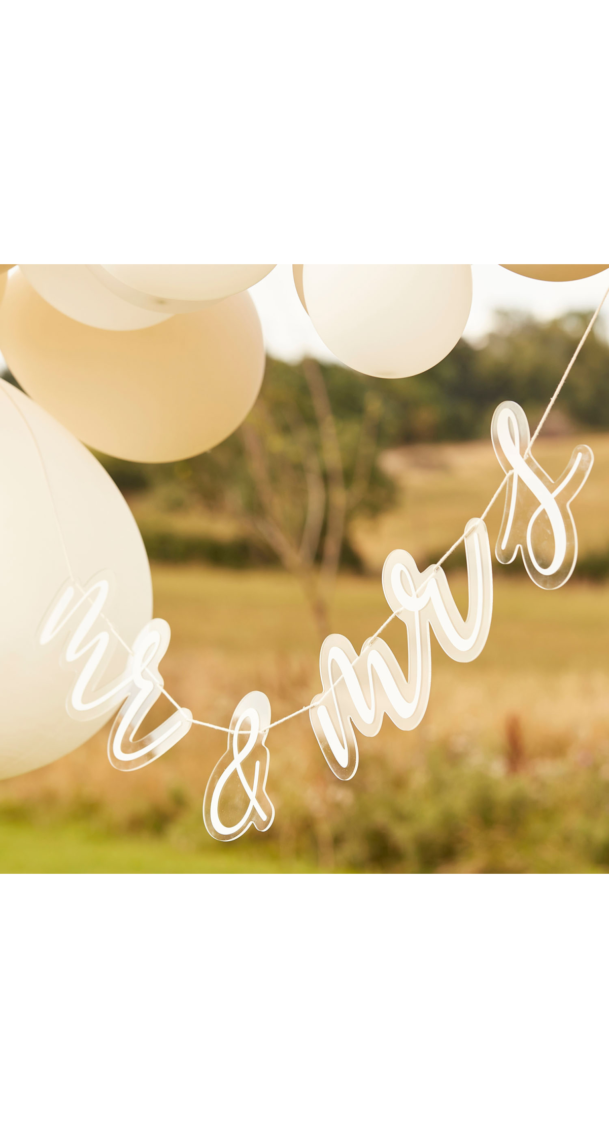 Mr & Mrs Acrylic Wedding Bunting 16cm x 2m
