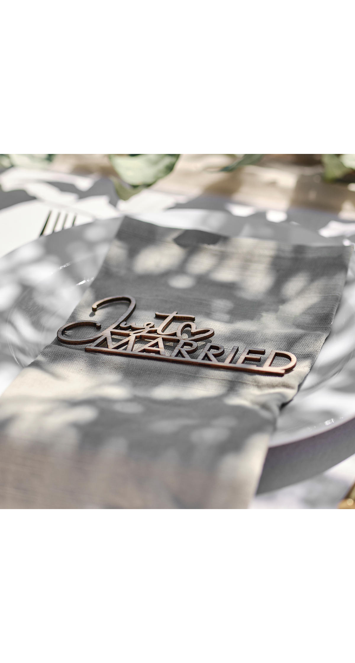 Wooden Just Married Place Setting - 7cm x 14cm