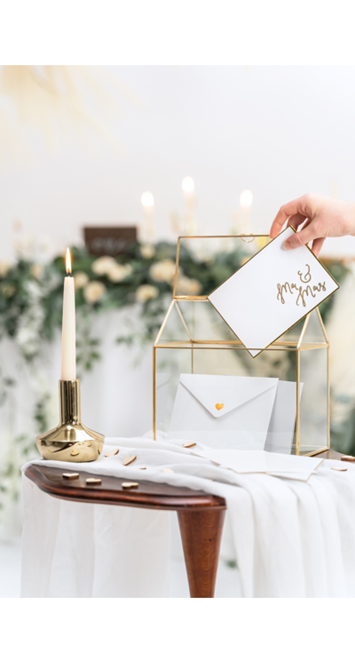 Glass Gift Card Holder Gold 13x21x21cm