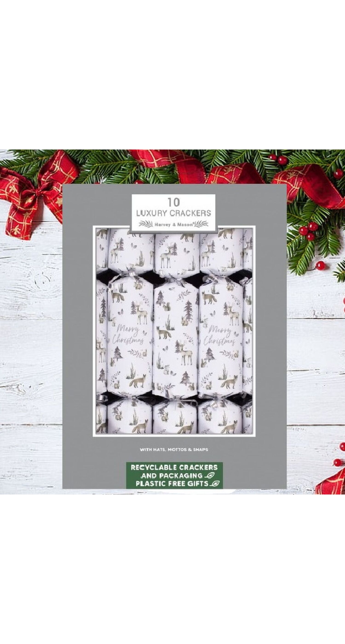 Harvey & Mason Holly Deer Luxury Crackers - 10pk