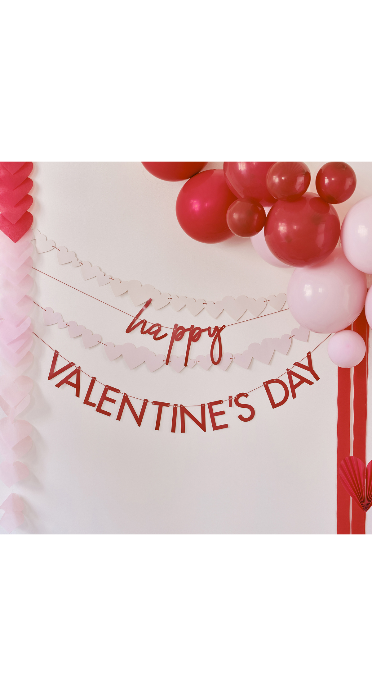 Red and Pink Happy Valentines Bunting