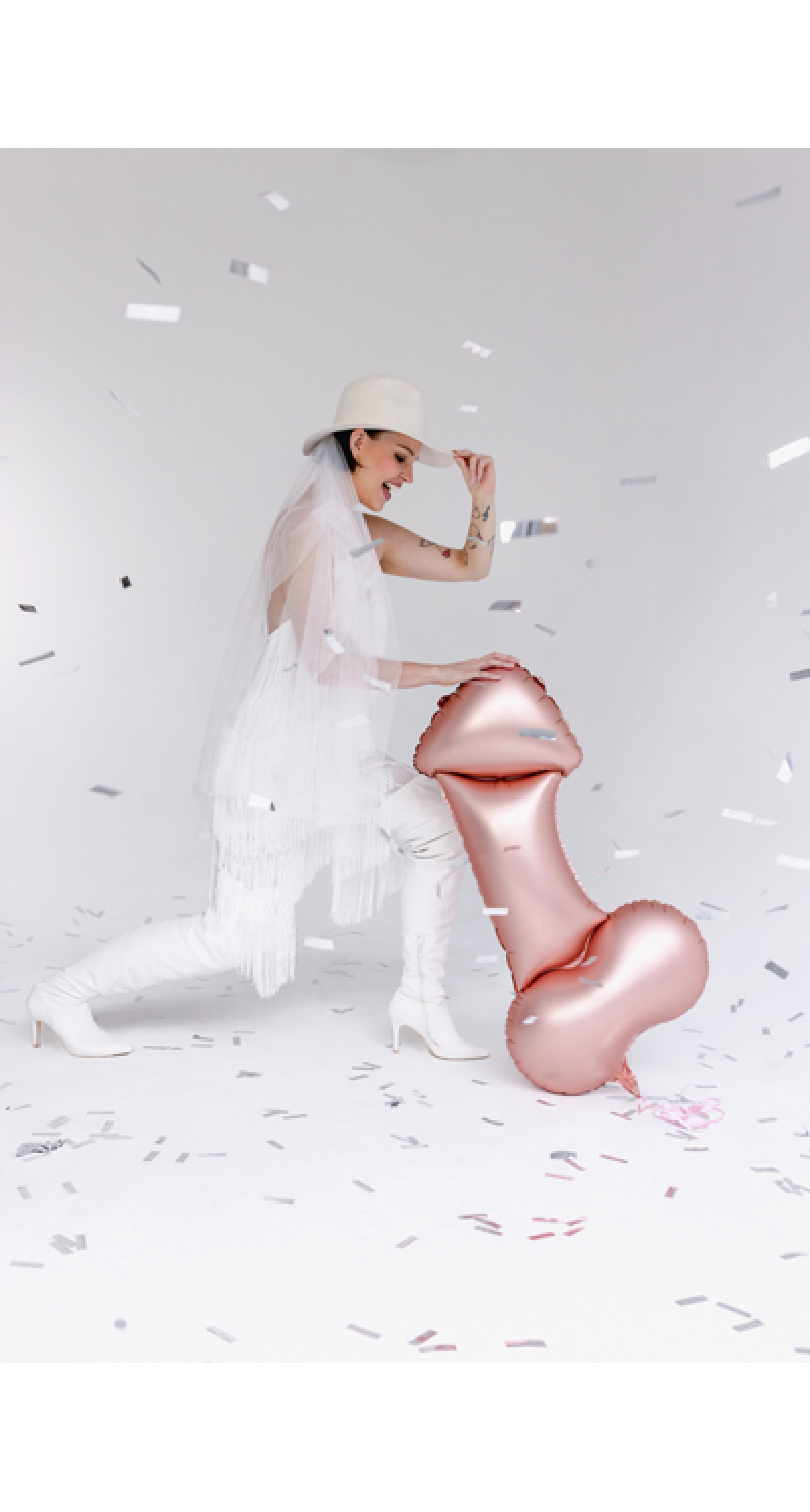 Hens Rose Gold Penis Foil Balloon 55.5x112cm - Image 6