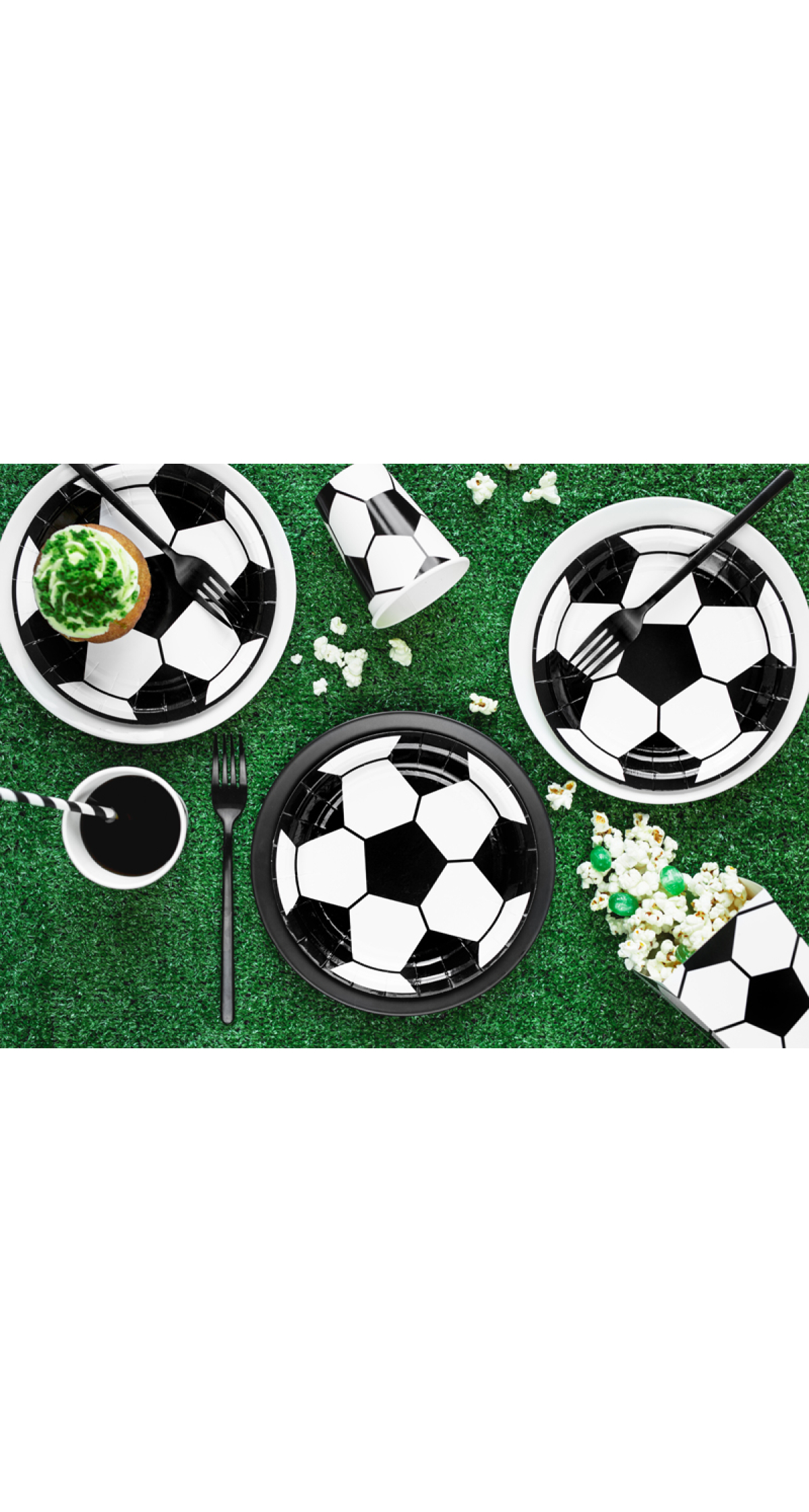 Football Round Paper Plates 18cm (1pkt / 6pc) - Image 7